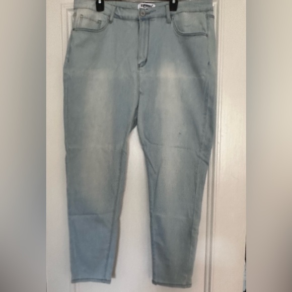 VIP Honey Los Angeles Stretch Jeans - Light Blue - 3 XL - Picture 1 of 7